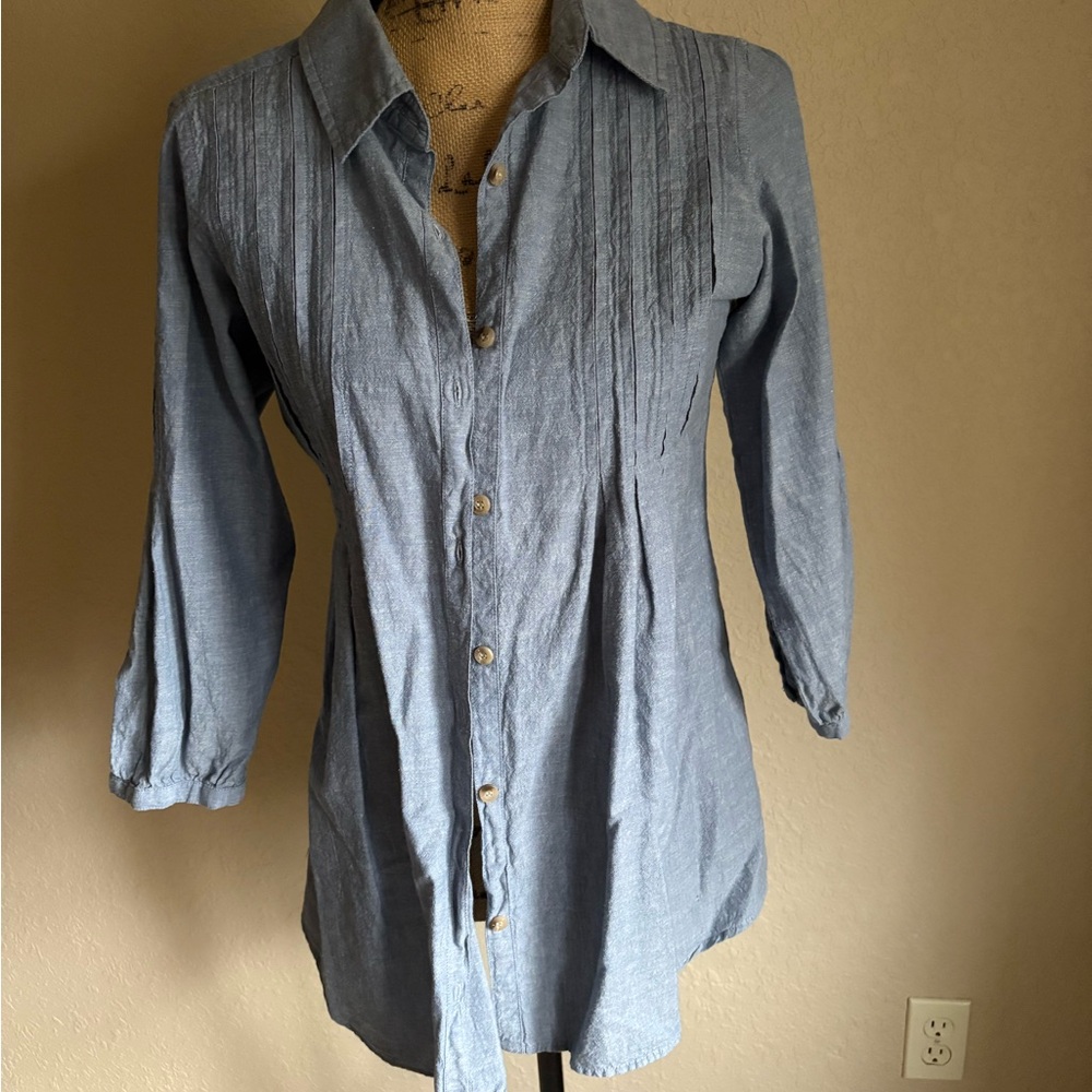 Ruff Hewn Light Blue Pin-Tuck Button-Up Blouse